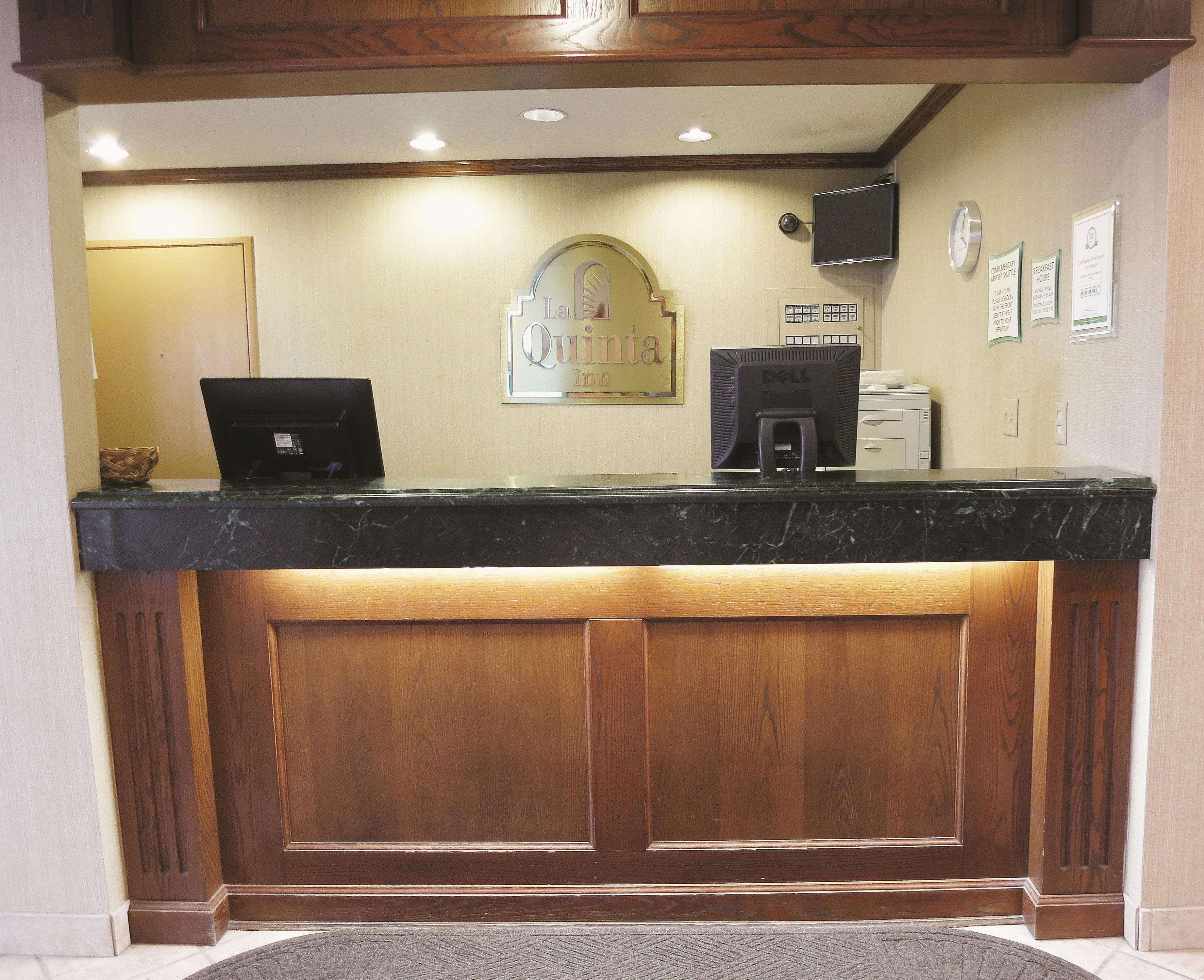 La Quinta Inn By Wyndham Milwaukee Airport / Oak Creek Εξωτερικό φωτογραφία